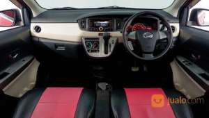 Jual bekas Daihatsu Sigra 1.2 R Deluxe AT 2017 Merah,lokasi di Kota Tangerang Selatan