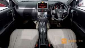 Jual bekas Daihatsu Terios X AT 2017 Merah,lokasi di Kota Bekasi