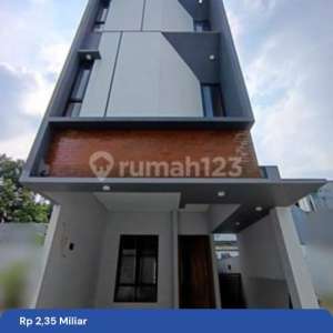 Dekat Citos, MRT, dan One Bell Park Townhouse 3 lantairooftop, Impian Para eksekutif muda, Lokasi Emas Pondok Labu Jakarta selatan, Tersedia unit Indent bebas custom layout , tersedia melalui melalui situs Rumah123