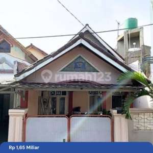 Di Jual Cepat Rumah LT 151 di Graha Raya, Siap Nego Sampai Deal. , tersedia melalui melalui situs Rumah123