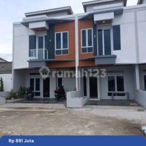 Di Jual Rumah 2 Lantai Mewah Nan Asri Cimahi Bandung Selatan , tersedia melalui melalui situs Rumah123