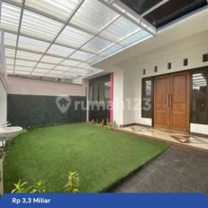 Di Jual Rumah 2 Lantai D Nusa Loka Bsd Dekat Dengan Pasar Modern Bsd Dan Stasiun Rawa Buntu , tersedia melalui melalui situs Rumah123