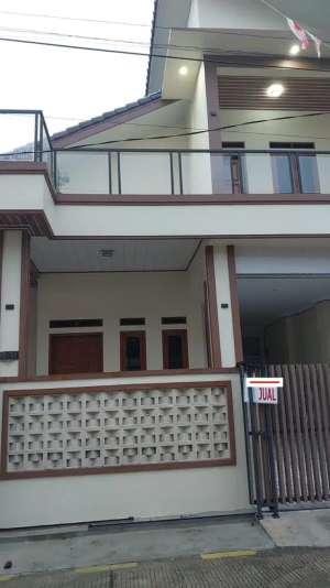 Di jual rumah di Galaxi Bekasi.. udah seperti komplek mandiri. semua a , tersedia melalui melalui situs Olx
