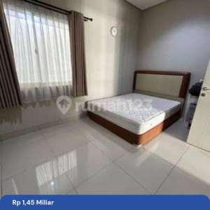 Di Jual Rumah Greenlake City Uk 4X15m2, Ada Kitchen Set , tersedia melalui melalui situs Rumah123