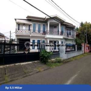 Di Jual Rumah Halaman Luas Di Pondok Kelapa , tersedia melalui melalui situs Rumah123