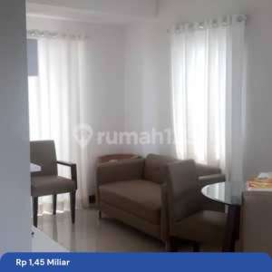 Dijual Apartemen Cosmo Residence 2 Bedroom Lantai Tengah Furnished , tersedia melalui melalui situs Rumah123