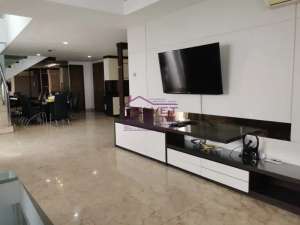 Dijual Apartemen Royale Springhill Kemayoran Penthouse Duplex Luas 335m2 VR1157 , tersedia melalui melalui situs Olx