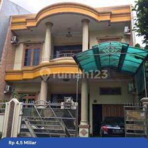 Dijual Cepat Rumah 10X20 Full Furnish di Taman Palem Lestari Cengkareng Jakarta Barat , tersedia melalui melalui situs Rumah123