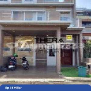 Dijual CepatRumah 2.5 Lantai Beverly Green Full Renovasi Dekat Pelabuhan Dan Megamall Batam Center , tersedia melalui melalui situs Rumah123