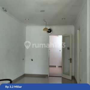 Dijual Cepat Rumah 2.5 Lt Grisenda Pik , tersedia melalui melalui situs Rumah123