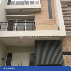 DIJUAL CEPAT RUMAH BARU DI LUCKY PARK GRISENDA, JAKARTA UTARA , tersedia melalui melalui situs Rumah123