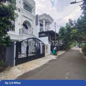 Dijual Cepat Rumah Baru Mewah Komplek Kav Dki , tersedia melalui melalui situs Rumah123