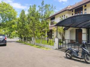 Dijual Cepat Rumah di kembar dekat BKR srimahi pelajar pejuang bandung , tersedia melalui melalui situs Olx