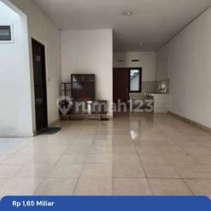 Dijual Cepat Rumah di Mekarwangi Bandung Siap Huni , tersedia melalui melalui situs Rumah123