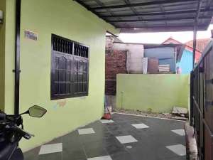 Dijual Cepat Rumah Kampung Harga Murah Dekat Stasiun , tersedia melalui melalui situs Olx