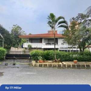 Dijual Cepat Rumah Tua Hitung Tanah Saja, Jl. Widya Chandra , Kebayoran Baru, Lingkungan PejabatKonglomerat, Lokasi Sangat Strategis , tersedia melalui melalui situs Rumah123