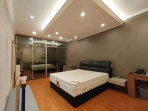 Dijual Exclusive House Greenlake , tersedia melalui melalui situs Olx