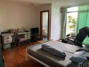 DIJUAL KONDOMINIUM GRAHA FAMILY PRIMA VIEW DANAU DAN LAP GOLF lokasi di Graha Family, tersedia melalui melalui situs Olx