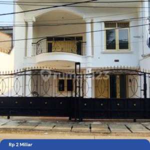 Dijual Murah Rumah Minimalis8x13 Cocok untuk Usaha , tersedia melalui melalui situs Rumah123