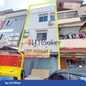 Dijual Ruko Nagoya Paradise Center 3 Lantai Lubuk Baja , tersedia melalui melalui situs Rumah123