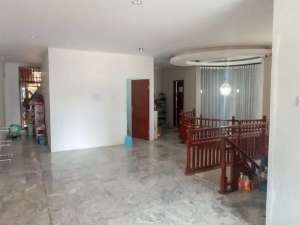 Dijual Rumah 10 Kamar Tidur di Kebon Jeruk Jakarta Barat , tersedia melalui melalui situs Olx