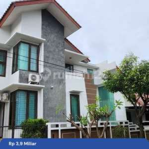 Dijual Rumah 2 Lantai Bangunan Bagus Siap Huni di Kemang Pratama , tersedia melalui melalui situs Rumah123