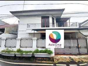 Dijual Rumah 2 Lantai di Rawamangun lokasi di Pulo Gadung, tersedia melalui melalui situs Olx