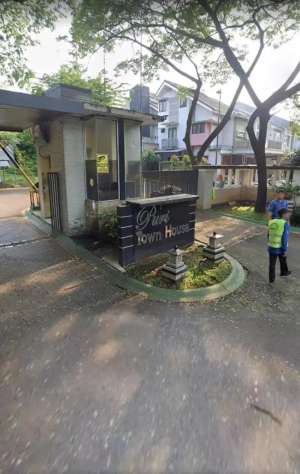 Dijual Rumah 2Lantai Di Puri Bintaro Town House Sektor 9 Bintaro Jaya lokasi di Puri Town House Bintaro, tersedia melalui melalui situs Olx