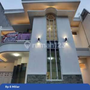 Dijual Rumah 2lantai Minimal Modern Di Villa Permata Gading Kelapa Gading Jakut , tersedia melalui melalui situs Rumah123
