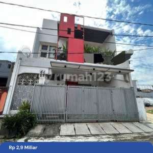 Dijual Rumah 3 Lantai Di Pulo Asem Jakarta Timur , tersedia melalui melalui situs Rumah123