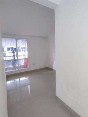 Dijual rumah Aryana Karawaci Cluster Megah Tangerang , tersedia melalui melalui situs Olx