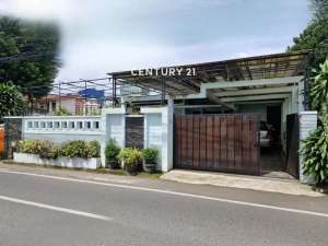 Dijual Rumah Asri Dengan Tanah Luas Lokasi Di Pasar Minggu , tersedia melalui melalui situs Olx