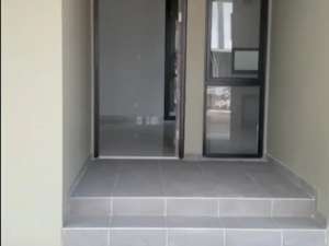 Dijual Rumah Bagus 2 Lantai di Suvarna Sutera By Rumah Chinida , tersedia melalui melalui situs Olx