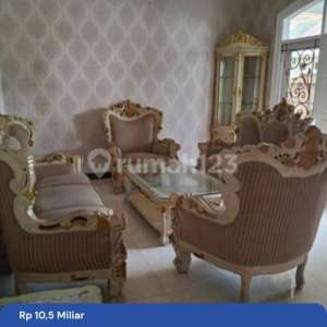 Dijual Rumah Bagus Complete Kolam Renang Dipondok Labh , tersedia melalui melalui situs Rumah123