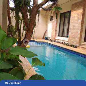 Dijual Rumah Bagus SHM di Menteng Bintaro Ada Kolam Renang , tersedia melalui melalui situs Rumah123