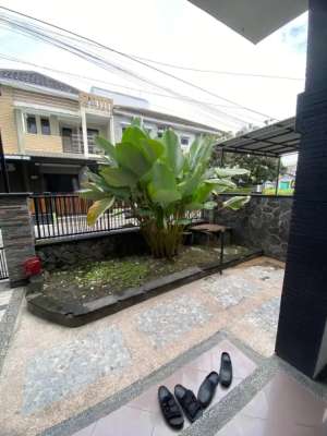 Dijual Rumah Bagus Siap Huni lokasi dkt Luwes Gentan, Pajang Solo. lokasi di Dekat Luwes Gentan, tersedia melalui melalui situs Olx