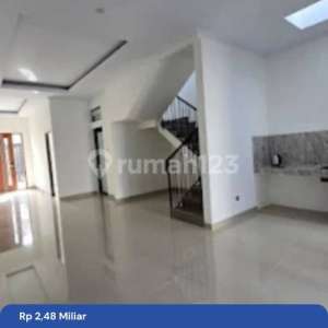 Dijual Rumah Baru di Kavling DKI, Meruya Selatan , tersedia melalui melalui situs Rumah123