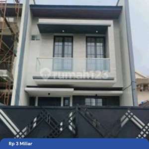 Dijual Rumah Baru Gress Lokasi Manyar Kertoadi Surabaya , tersedia melalui melalui situs Rumah123