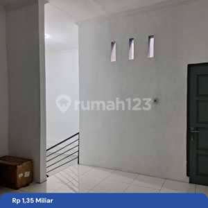 Dijual Rumah Baru Siap Huni Lokasi Bagus di Jatimulya Bekasi Timur , tersedia melalui melalui situs Rumah123