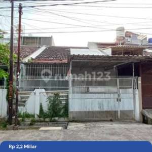 Dijual Rumah Bawah Harga PasarDuta Mas - Jelambar - Jakbar , tersedia melalui melalui situs Rumah123