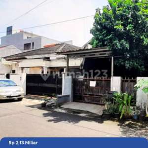 Dijual Rumah Dekat Tol, 2 Lantai, HGB, Siap Huni , tersedia melalui melalui situs Rumah123
