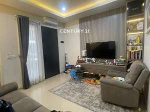 Dijual Rumah Di Graha Raya Bintaro Lokasi Strategis , tersedia melalui melalui situs Olx
