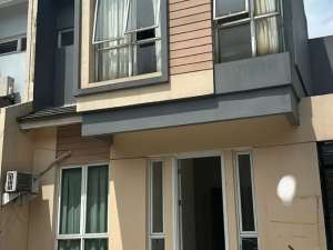 DijualRumah di The Icon BSD Lokasi Strategis , tersedia melalui melalui situs Olx