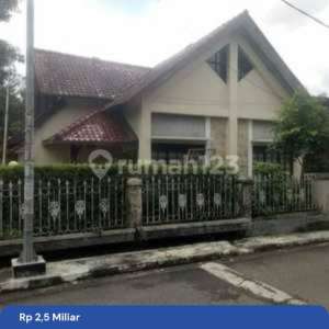 Dijual Rumah Dibawah Pasaran Dekat Mall Tsm Kota Bandung , tersedia melalui melalui situs Rumah123