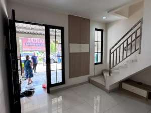 Dijual Rumah Green Village diTangerang Uk 4x12 Bersih , tersedia melalui melalui situs Olx