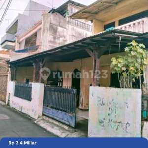 Dijual Rumah Hitung Tanah Saja Lokasi Tebet Barat Jakarta Selatan , tersedia melalui melalui situs Rumah123