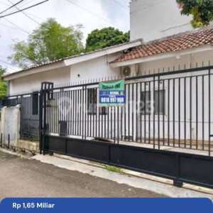 Dijual Rumah Huk Bintaro Komp Nuri Pondok Ranji Siap Huni , tersedia melalui melalui situs Rumah123