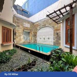 Dijual Rumah Klasik Bagus Siap Huni di Brawijaya , tersedia melalui melalui situs Rumah123