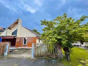 DIJUAL RUMAHLAHAN LUAS KAWASAN LEMABANG PALEMBANG , tersedia melalui melalui situs Olx