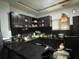 DIJUAL RUMAH LANTAI 2 LOKASI MUDING MEKAR , tersedia melalui melalui situs Olx